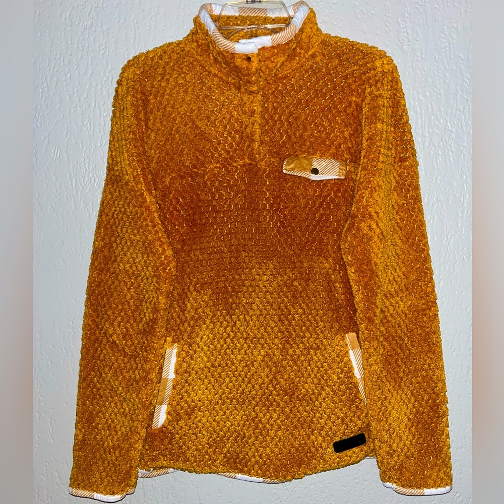 Simply Southern Gold jacket. SZ/ L